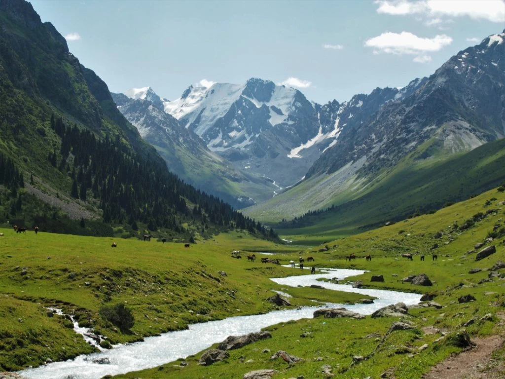 Kirghizistan - valle Jeti-Oguz