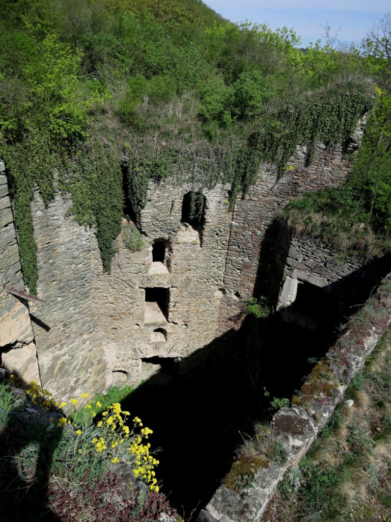 Rovine del castello Nový hrádek