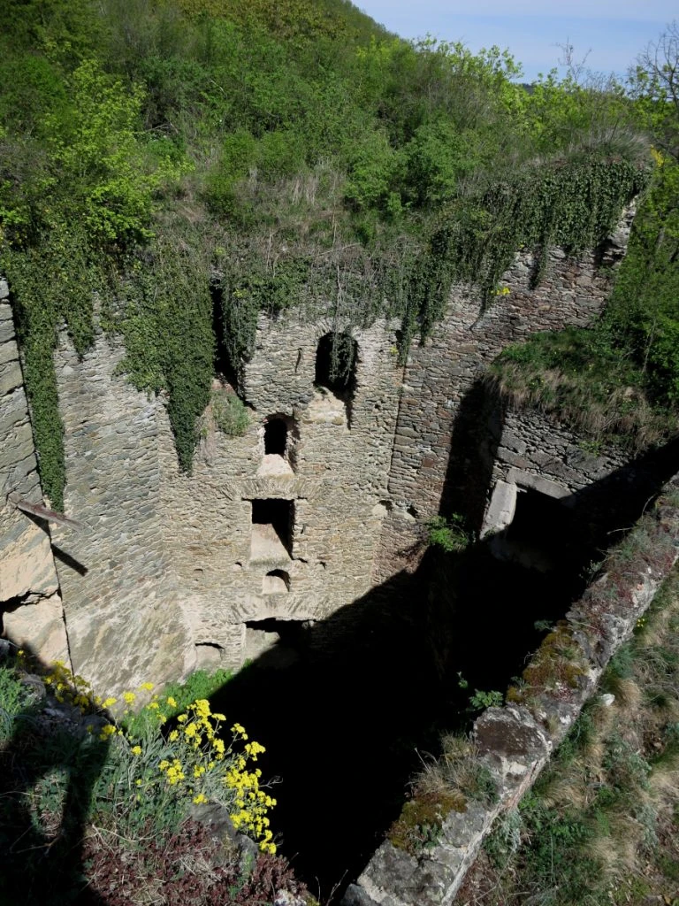 Rovine del castello Nový hrádek